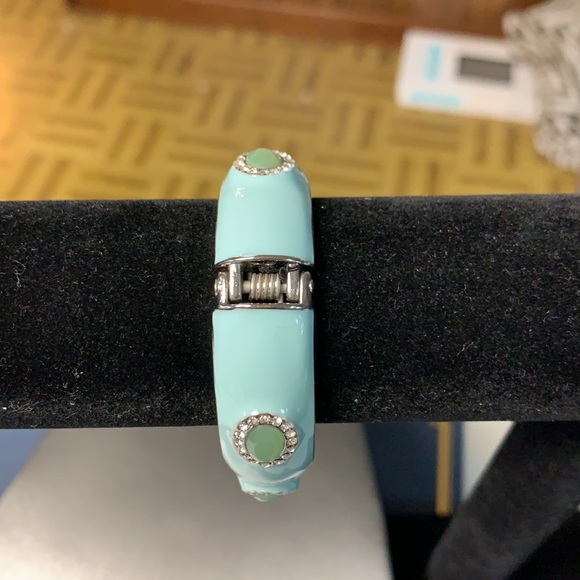 Talbots bangle bracelet - Picture 5 of 7